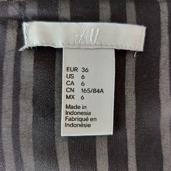 H&M Flowy striped tank top - Picture 3 of 3